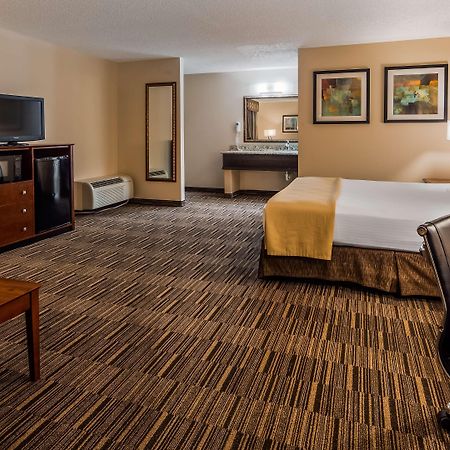 Best Western Sunday House Inn Kerrville Exterior foto