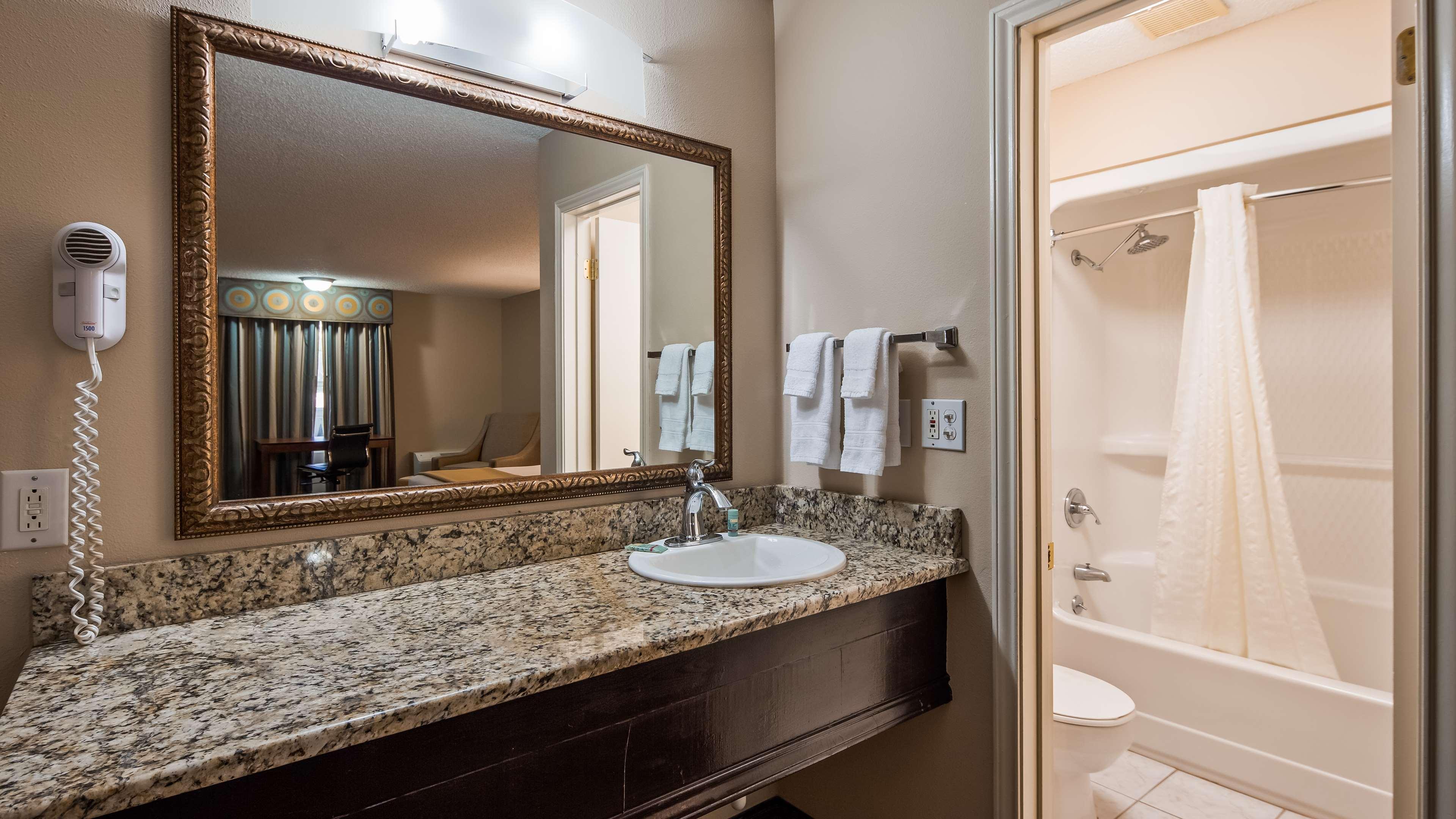 Best Western Sunday House Inn Kerrville Exterior foto